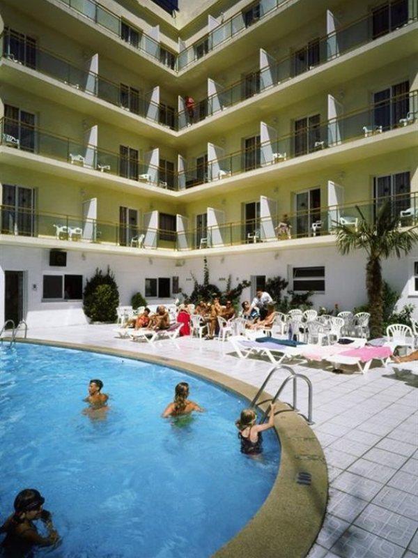 Sun Beach Льорет-де-Мар Екстер'єр фото